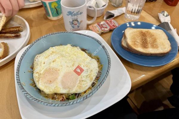 Meli’s Pancake House