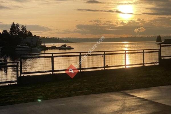 Meydenbauer Bay Park