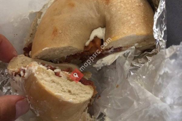 Mike's Bagel Deli & Pizza