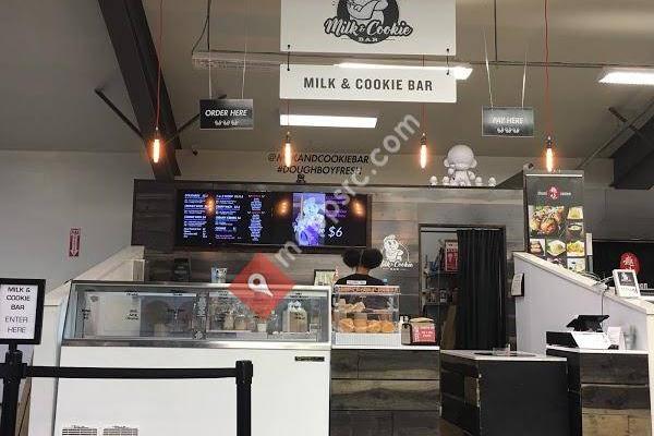 Milk & Cookie Bar