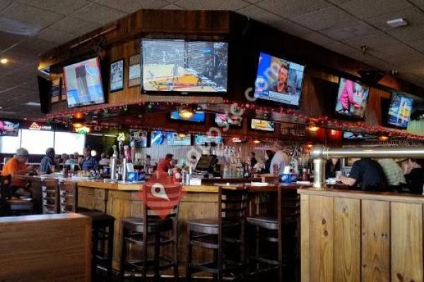 Miller's Ale House - Jensen Beach