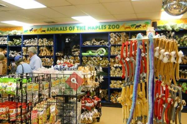 Minnesota Zoo Gift Shop