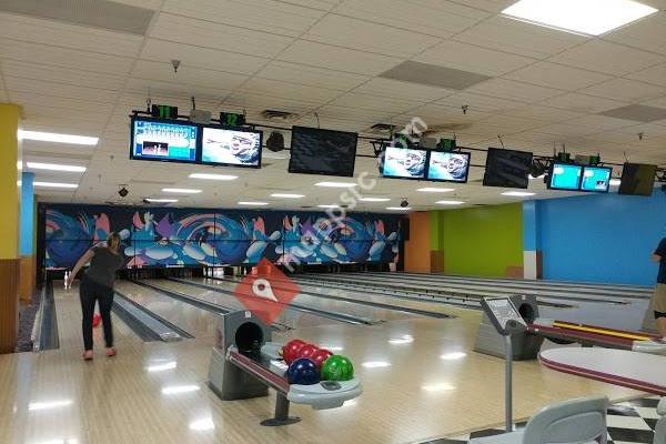 Miracle's Cosmic Bowling and Pizzeria LLC