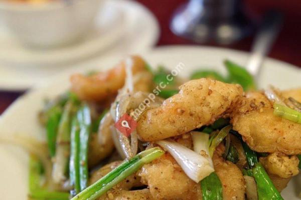 Moo Goo Chinese Restaurant