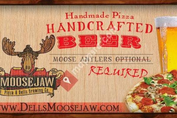 Moosejaw Pizza & Dells Brewing Co.