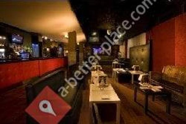 Morena Restaurant & Lounge