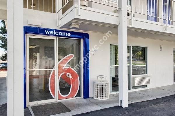 Motel 6 Everett North