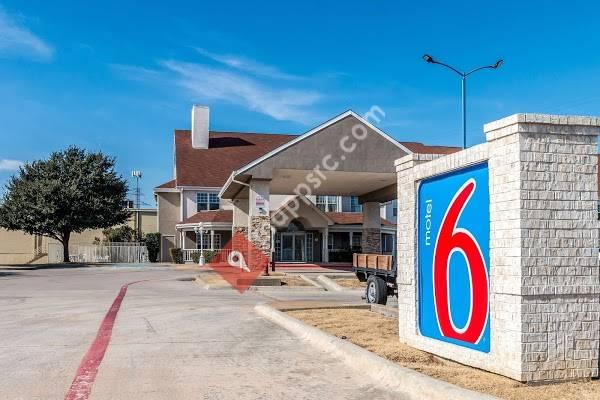 Motel 6 North Richland Hills - NE Ft Worth