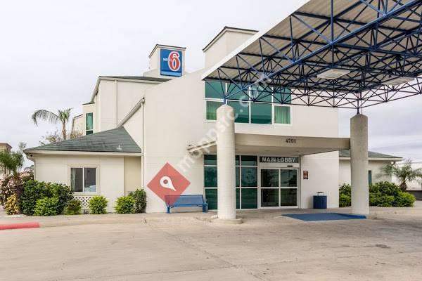 Motel 6 Pharr