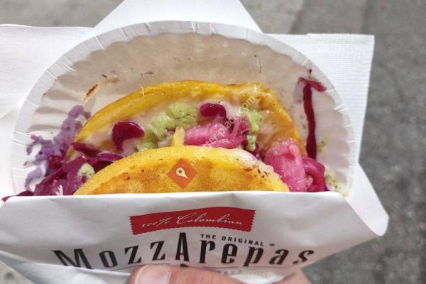 Mozzarepas