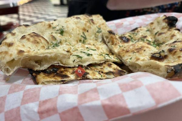 Naan  N Curry