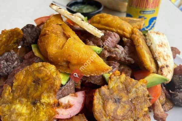 Nenes Colombian food