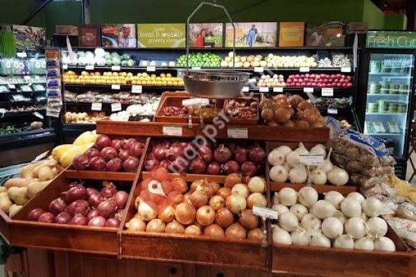 New Pioneer Food Co-op