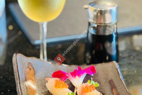 Nova Sushi Bar & Asian Bistro