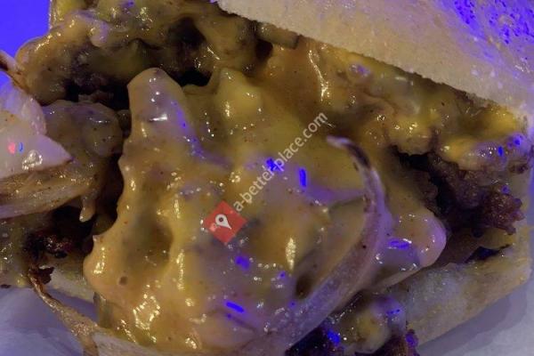 Off the Clock Sports Bar and Lounge