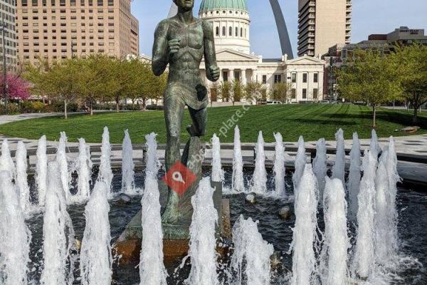 Olympic Runner Monument