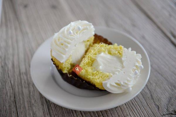 Ooh La La Dessert Boutique