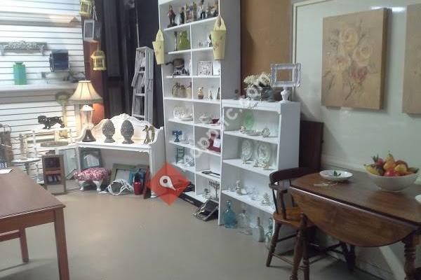 Orange City Resale Furniture & Home Decor