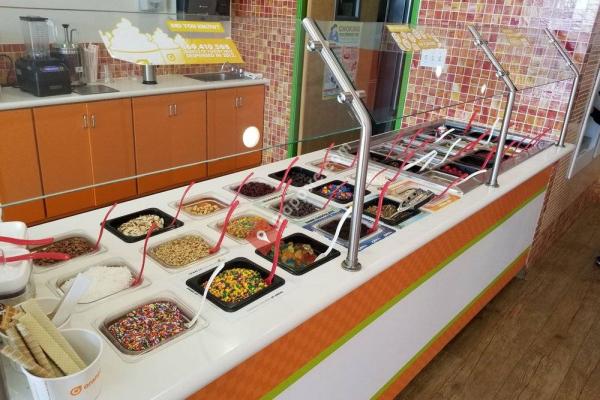 Orange Leaf Frozen Yogurt