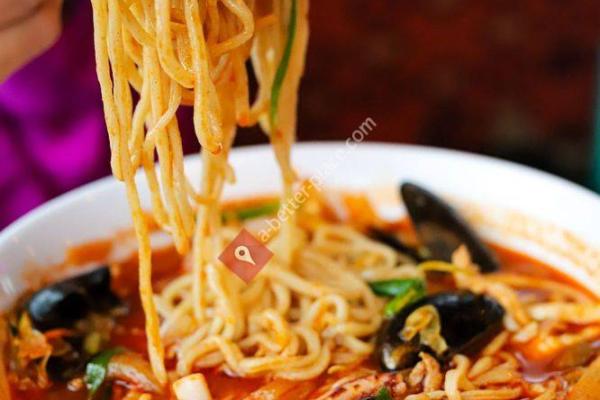 Paik's Noodle / Hong Kong Banjum