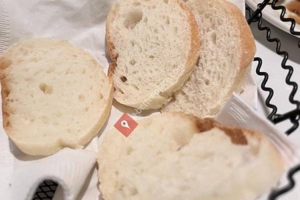 Paolo's Italian Restaurant