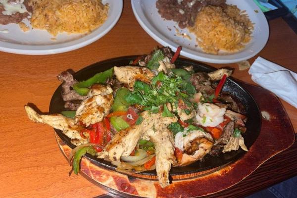 Papagayos Grill And Cantina