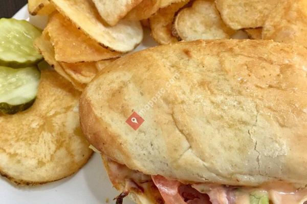 Pasquales Pizza & Pasta