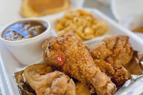 Patty's Cakes Cobbler and Fried Chicken