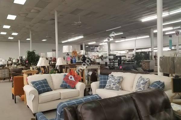 Paul's Furniture Outlet