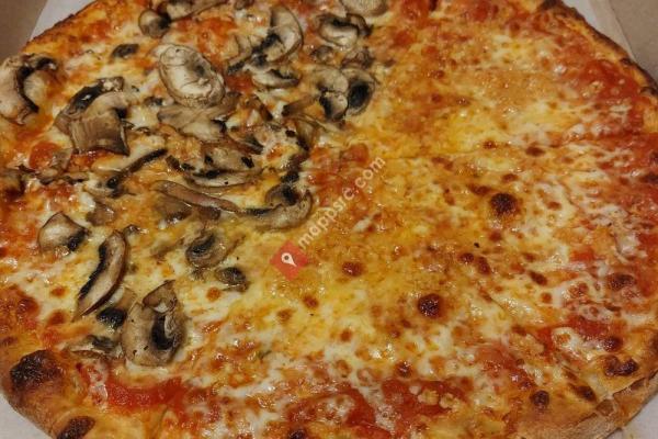 Paulie's Pizza & Wings