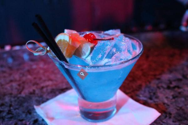 Perle Night Club & Lounge