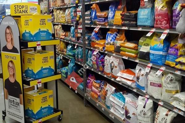 Pet Supplies Plus