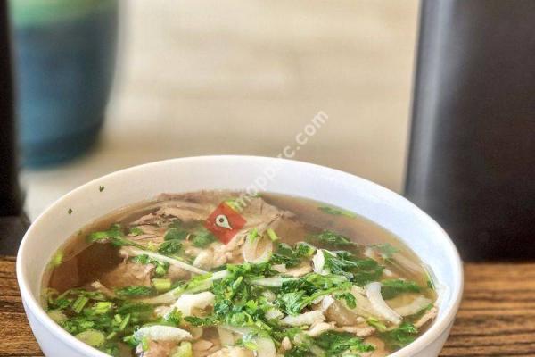 Pho Hoa and Jazen Tea