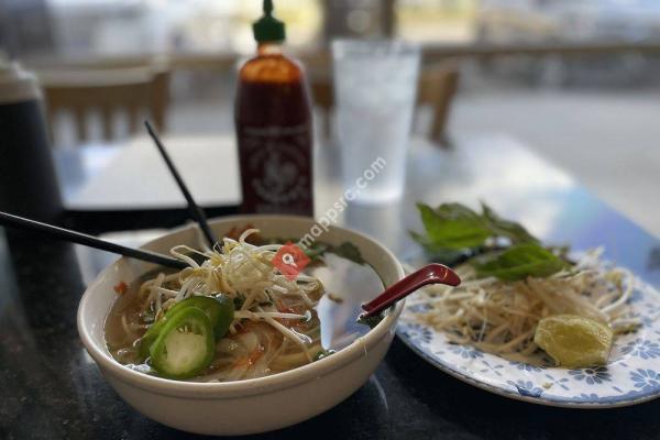 Pho Hoang Restaurant