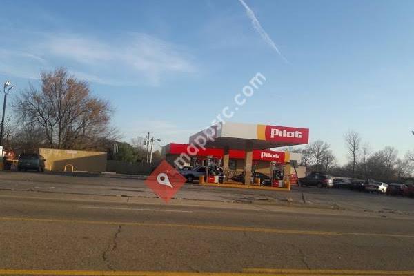 Pilot Gas station