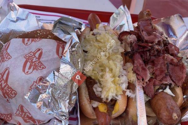 Pink's Hot Dogs
