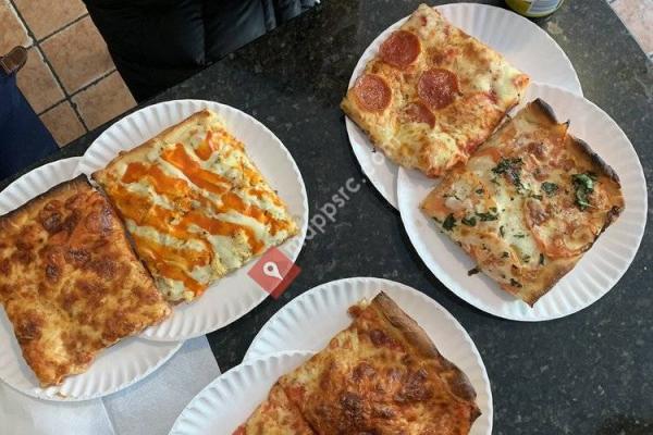 Pinocchios Pizza & Subs