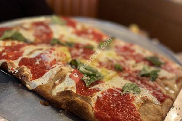 Pizza & Brew Scarsdale