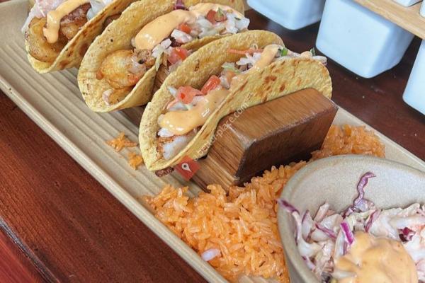 Port Vida a Mexican Cantina