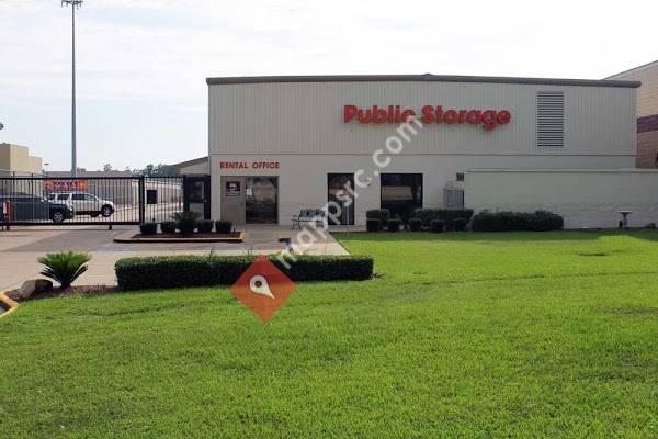 Public Storage