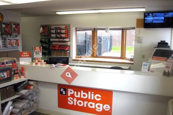 Public Storage