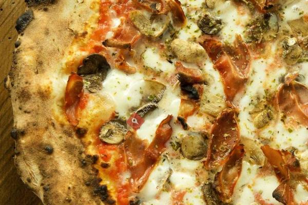 Punch Neapolitan Pizza - Maple Grove
