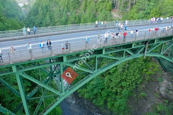 Quechee Balloon Rides LC - Vermont & New Hampshire Hot Air Balloon Tours