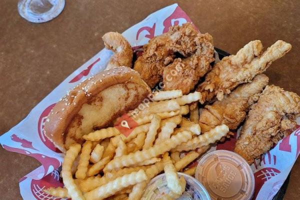 Raising Cane's Chicken Fingers