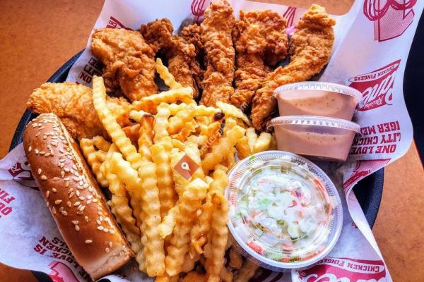 Raising Cane's Chicken Fingers
