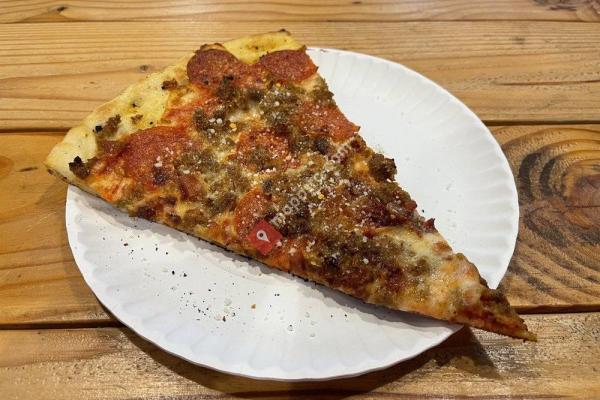 Randy’s Wooster St Pizza