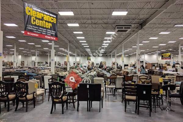Raymour & Flanigan Furniture and Mattress Clearance Center