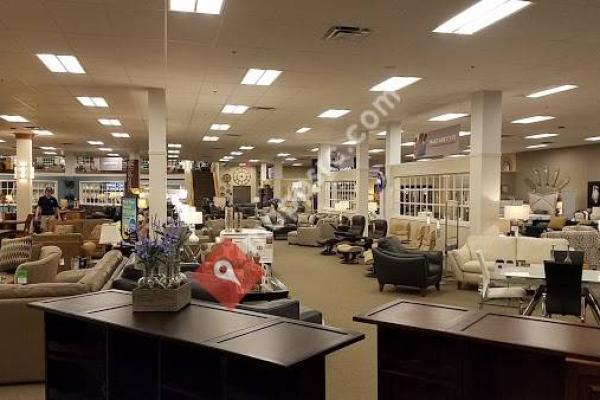 Raymour & Flanigan Furniture and Mattress Store