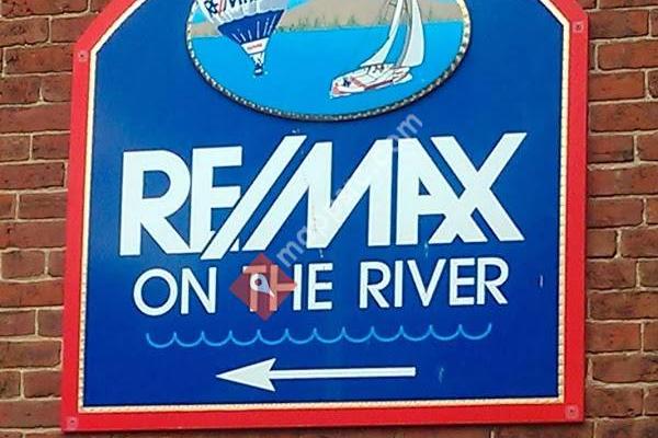 Re/Max On the River