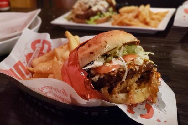 Red Robin Gourmet Burgers and Brews